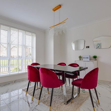 Modern 5 Bedroom House With Free Parking. Only 30 Mins To Bond Street Stanmore  Exterior photo